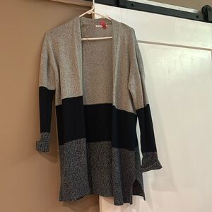 Women’s Sweater Size Small